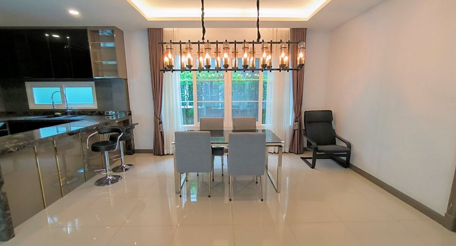 For rent and for sale 4 bedrooms house in Prawet, Bangkok