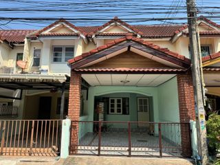 For rent studio townhouse in Si Racha, Chonburi