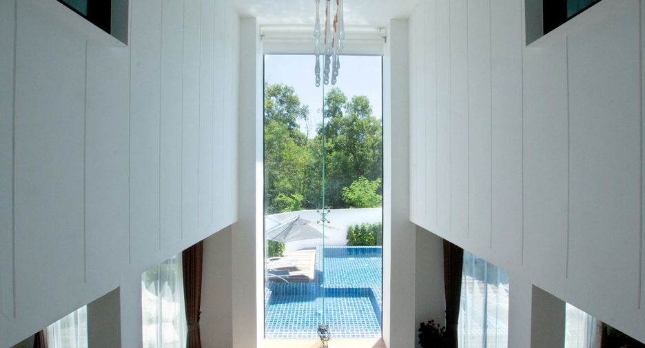 For sale 6 bedrooms house in Mueang Phuket, Phuket