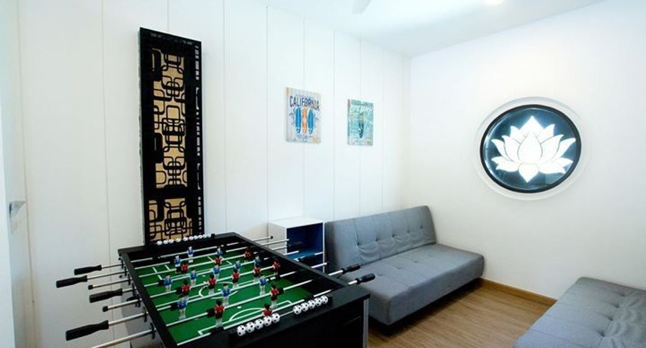 For sale 6 bedrooms house in Mueang Phuket, Phuket
