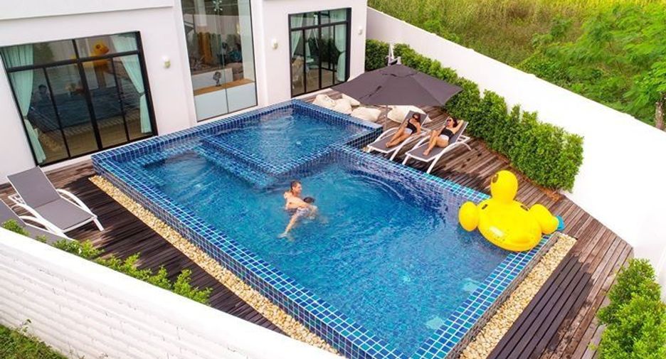 For sale 6 Beds house in Mueang Phuket, Phuket