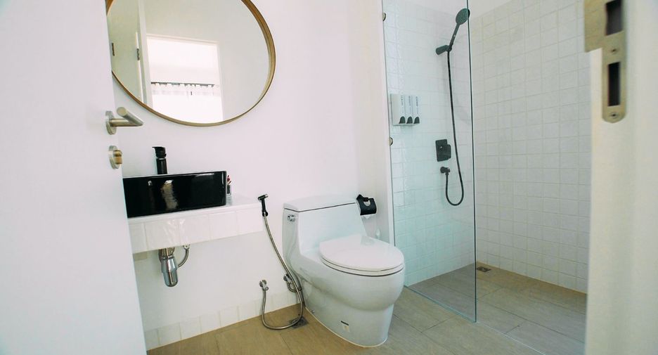 For sale 6 bedrooms house in Mueang Phuket, Phuket