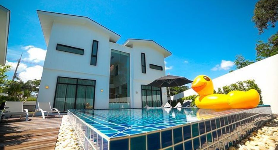 For sale 6 bedrooms house in Mueang Phuket, Phuket