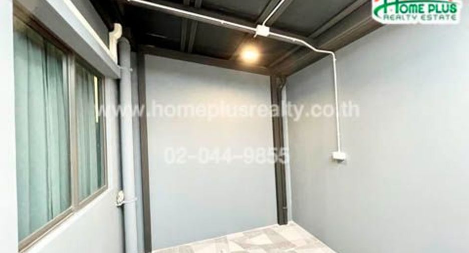 For sale 3 bedrooms townhouse in Bang Yai, Nonthaburi