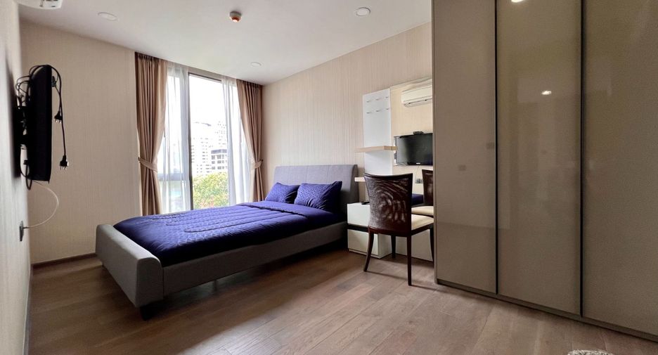For sale 2 bedrooms condo in Pathum Wan, Bangkok