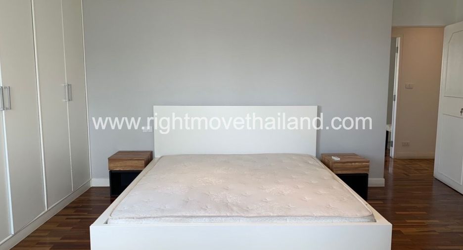 Wohnung zum Kauf mit 3 Zimmer in Watthana, Bangkok