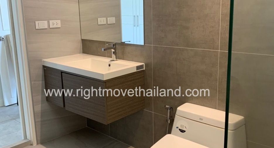 Wohnung zum Kauf mit 3 Zimmer in Watthana, Bangkok