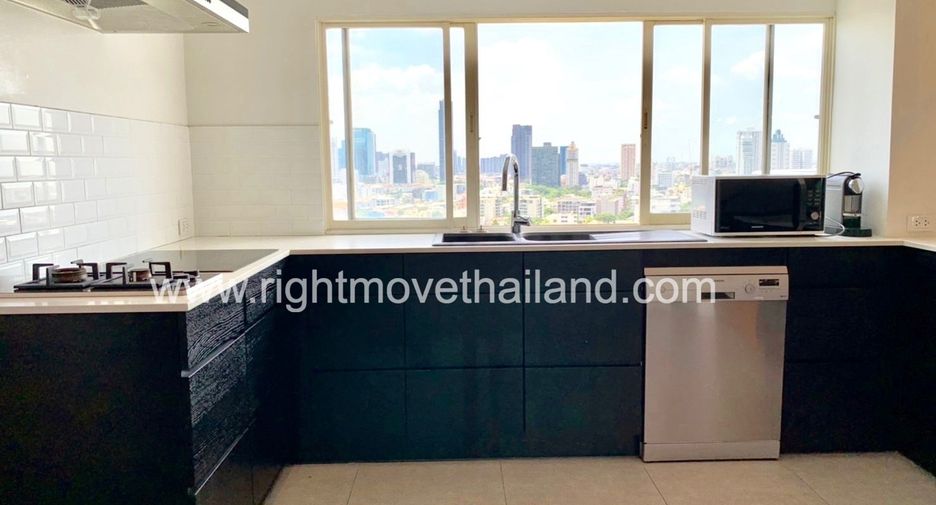 Wohnung zum Kauf mit 3 Zimmer in Watthana, Bangkok