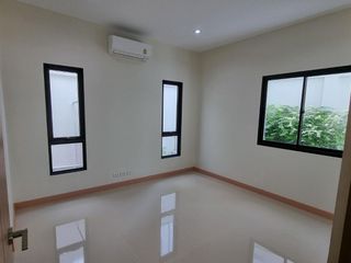 ขาย 5 ห้องนอน บ้านเดี่ยว ใน บางพลี, สมุทรปราการ