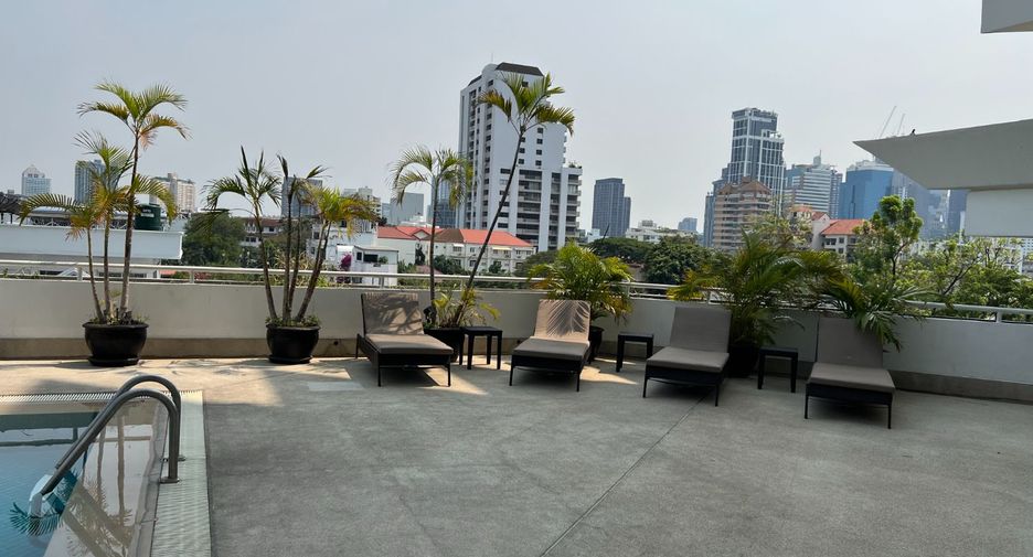 À louer 3 chambres condo à Watthana, Bangkok