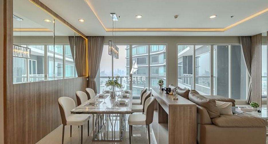 Condo en venta de 3 habitaciones en Bang Kho Laem, Bangkok