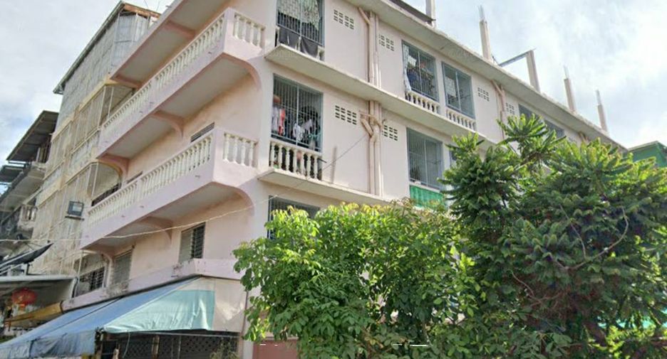 For sale 23 bedrooms retail Space in Bang Bon, Bangkok