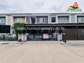 For sale 3 bed townhouse in Sai Noi, Nonthaburi