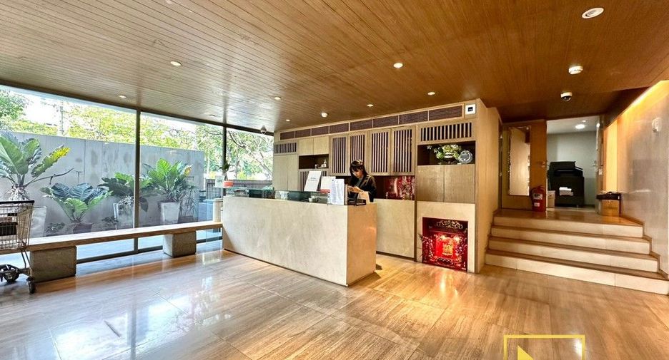Apartment zur Miete mit 3 Zimmer in Pathum Wan, Bangkok