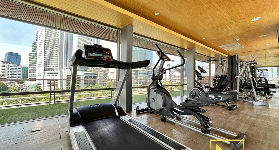 Apartment zur Miete mit 3 Zimmer in Pathum Wan, Bangkok