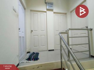For sale 3 Beds townhouse in Ban Phaeo, Samut Sakhon
