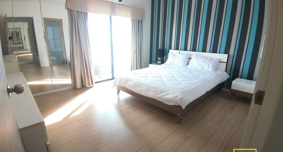 À louer 3 chambres condo à Watthana, Bangkok