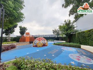 For sale 4 bed townhouse in Mueang Pathum Thani, Pathum Thani