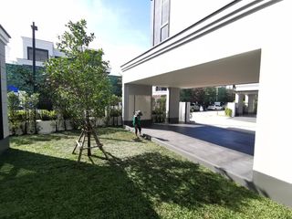 For sale 5 bedrooms house in Saphan Sung, Bangkok
