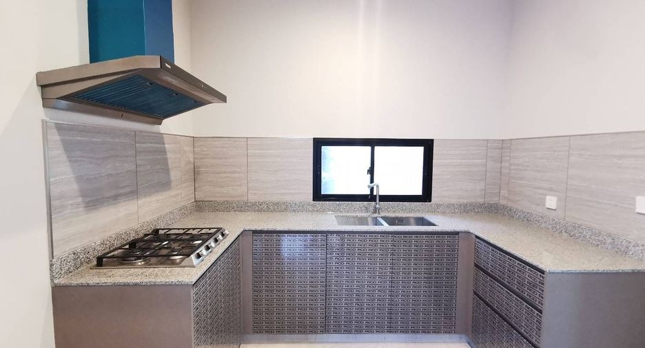 Продажа 5 спальни дом в Сапхан Сунг, Бангкок