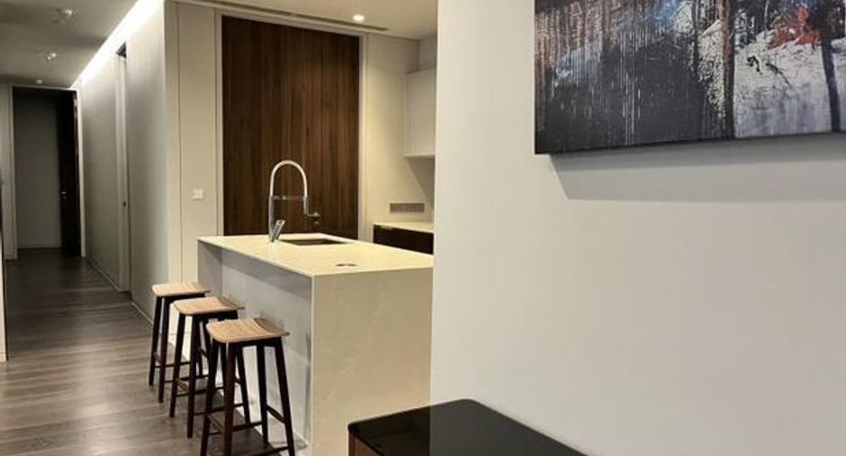 For rent 3 bedrooms condo in Watthana, Bangkok