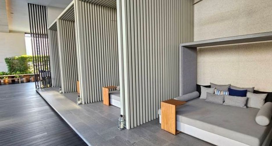 For rent 3 bedrooms condo in Watthana, Bangkok