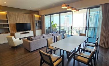 For rent 3 bedrooms condo in Watthana, Bangkok