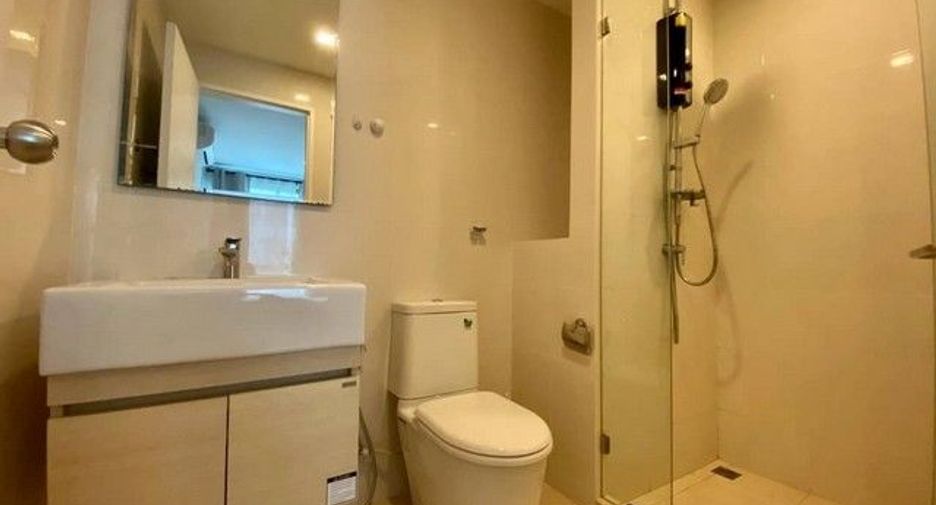 For rent 1 bed condo in Huai Khwang, Bangkok