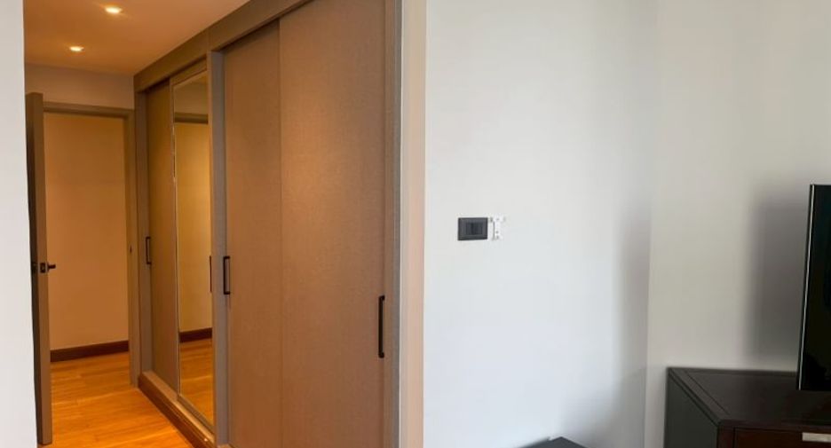 Wohnung zur Miete mit 3 Zimmer in Pathum Wan, Bangkok