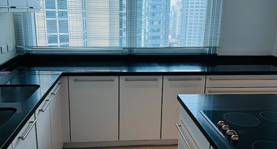 Wohnung zum Kauf mit 4 Zimmer in Pathum Wan, Bangkok