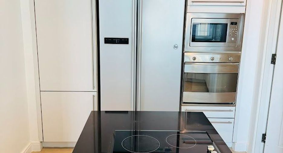 Wohnung zum Kauf mit 4 Zimmer in Pathum Wan, Bangkok