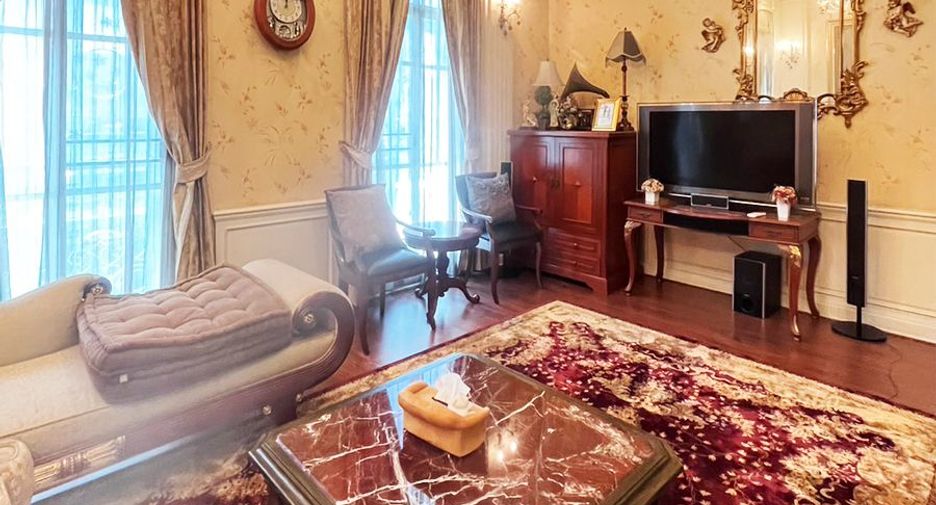 Casa adosada en venta de 5 habitaciones en Chatuchak, Bangkok