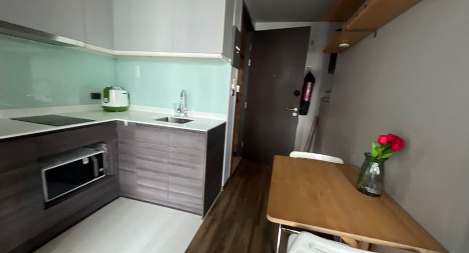 For rent そして for sale 1 Beds condo in Watthana, Bangkok
