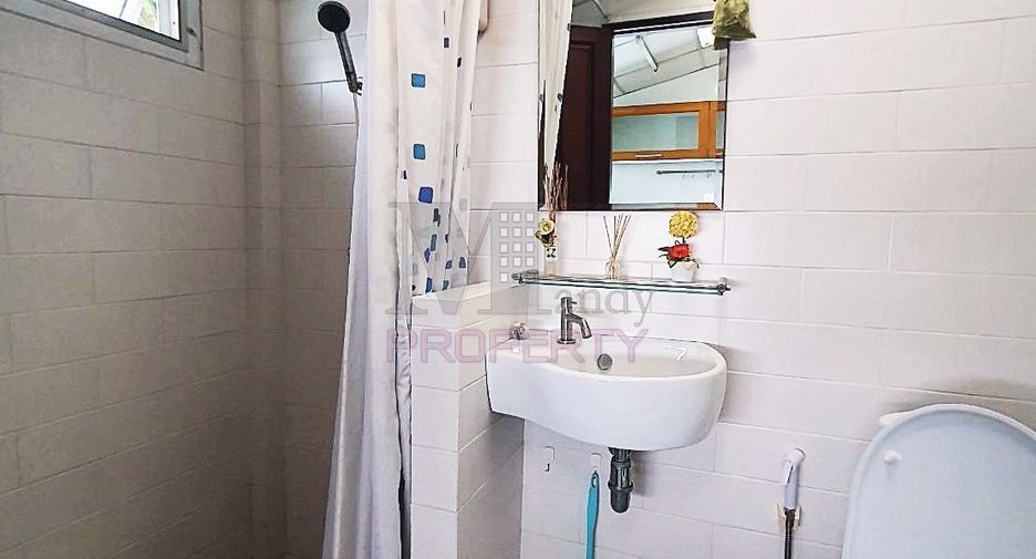For sale 2 Beds townhouse in Mueang Nonthaburi, Nonthaburi