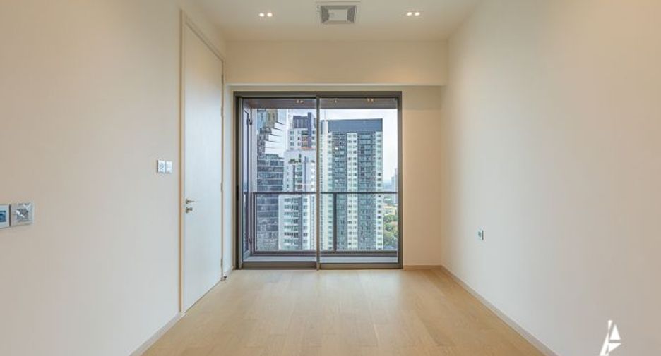 À vendre 1 chambre condo à Khlong Toei, Bangkok