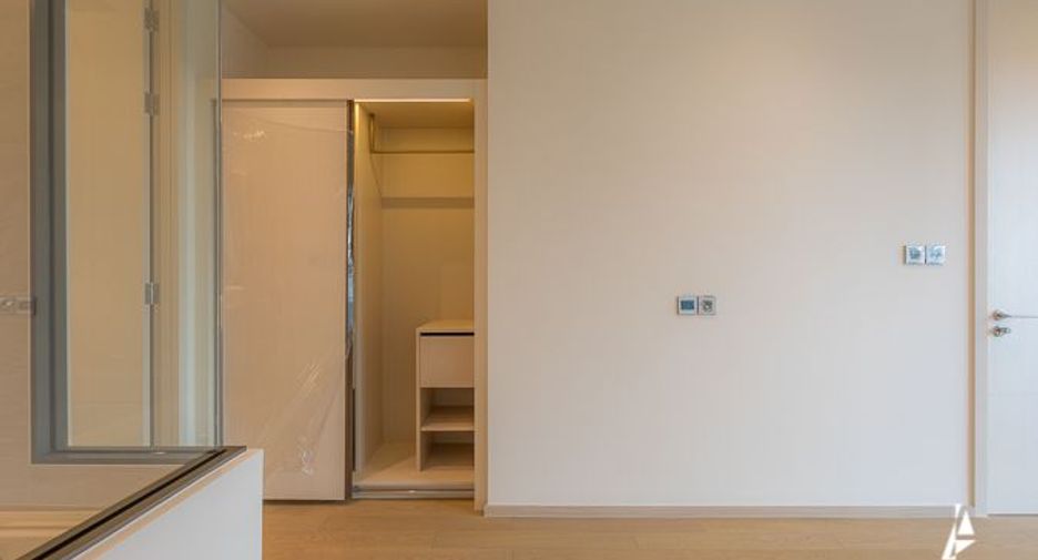 À vendre 1 chambre condo à Khlong Toei, Bangkok