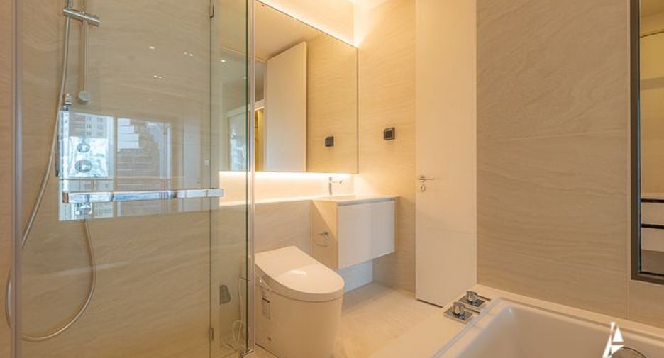 À vendre 1 chambre condo à Khlong Toei, Bangkok
