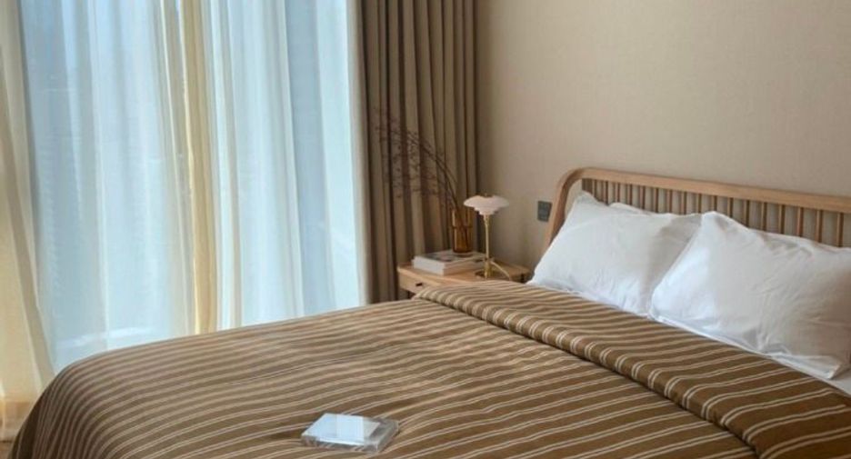 For sale 2 bedrooms condo in Khlong Toei, Bangkok