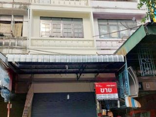 For sale 3 Beds retail Space in Lam Luk Ka, Pathum Thani