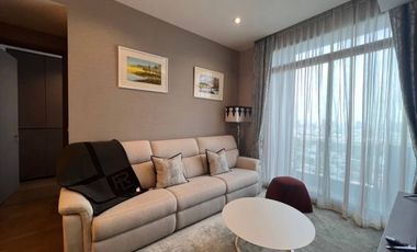 Condo en alquiler y en venta de 2 habitaciones en Sathon, Bangkok