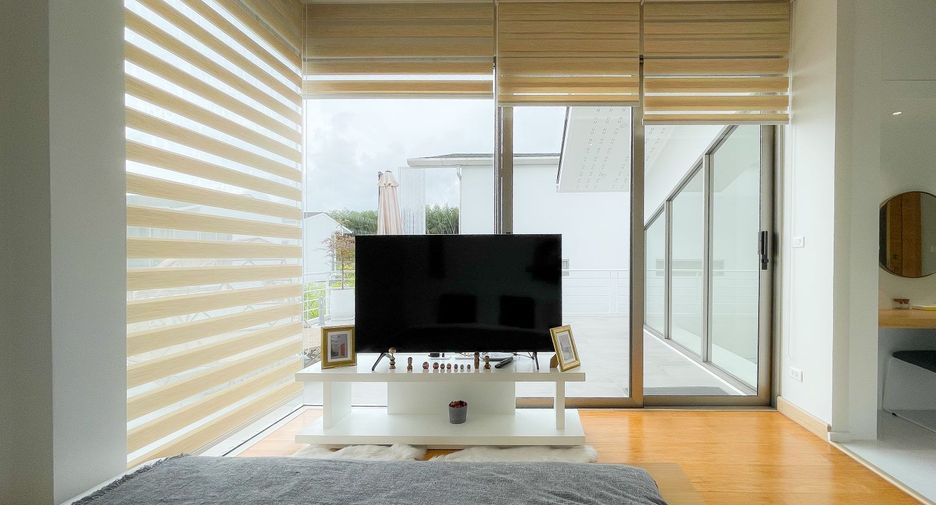 For rent and for sale 3 bedrooms villa in Thalang, Phuket