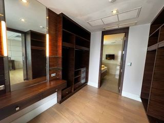 For rent 4 bedrooms condo in Khlong Toei, Bangkok