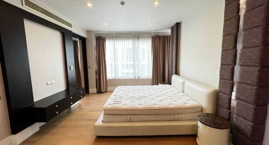 Wohnung zur Miete mit 4 Zimmer in Khlong Toei, Bangkok