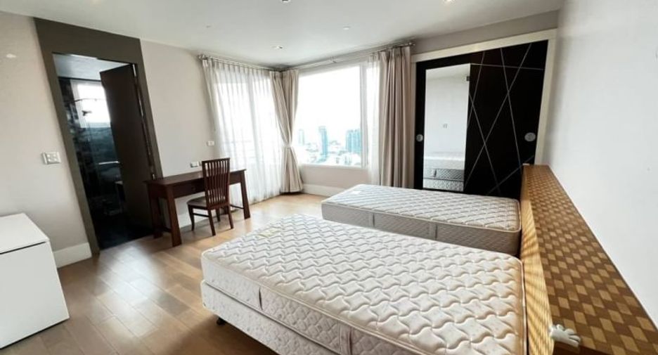Wohnung zur Miete mit 4 Zimmer in Khlong Toei, Bangkok