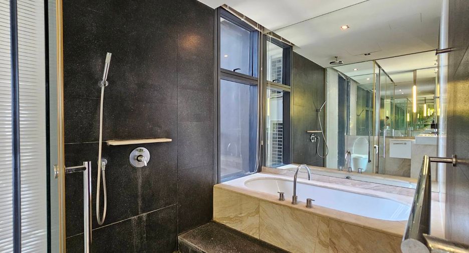 For sale 3 bedrooms condo in Sathon, Bangkok