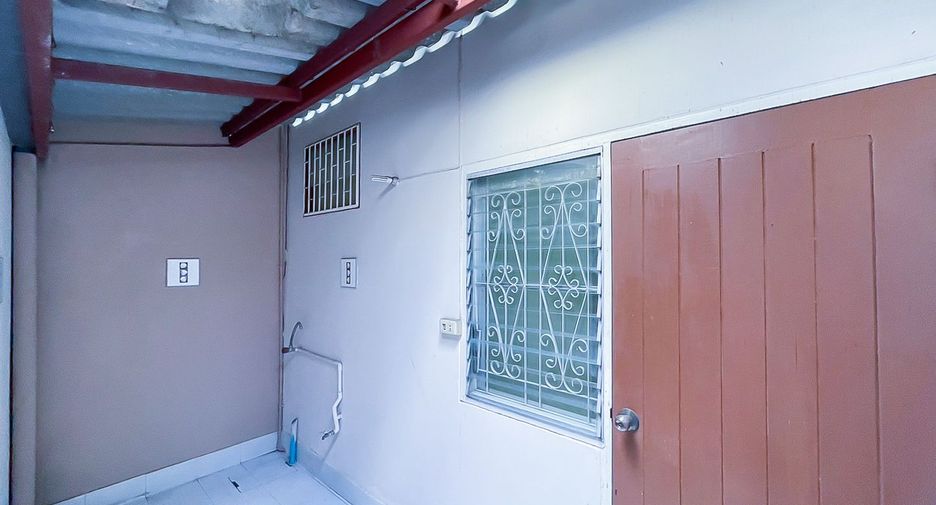 Casa adosada en venta de 2 habitaciones en Mueang Nonthaburi, Nonthaburi