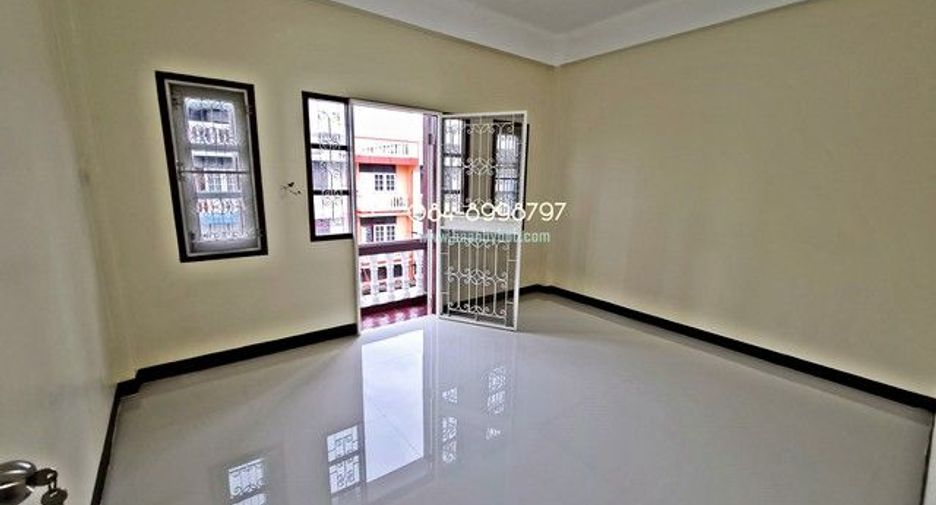 For sale 3 Beds townhouse in Phra Nakhon Si Ayutthaya, Phra Nakhon Si Ayutthaya