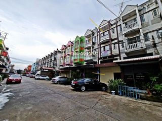 For sale 3 bed townhouse in Phra Nakhon Si Ayutthaya, Phra Nakhon Si Ayutthaya