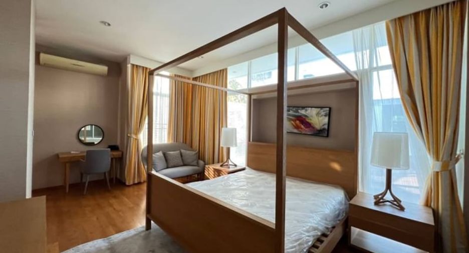For rent 4 bedrooms house in Suan Luang, Bangkok