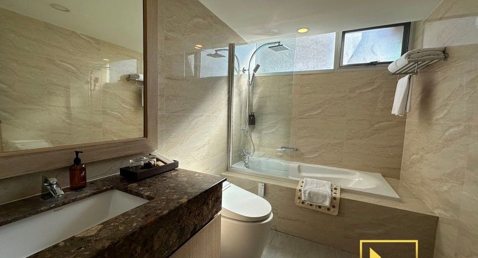 Apartamento con servicios en alquiler de 1 habitaciones en Khlong Toei, Bangkok
